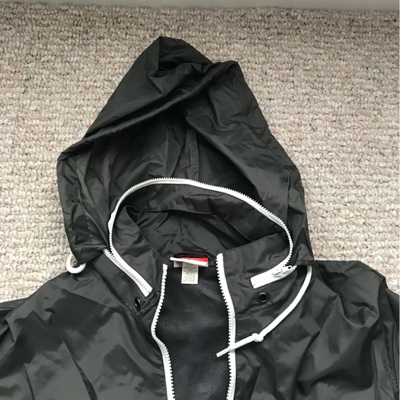 Retro Champion Track jacket Windbreaker Waterproof
Embroidered Georgetown - Picture 5 of 7